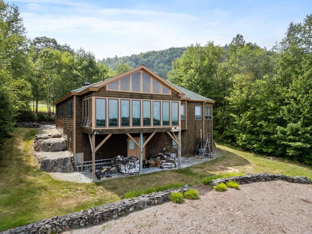 22 Lake View Drive New Hampton NH 03256