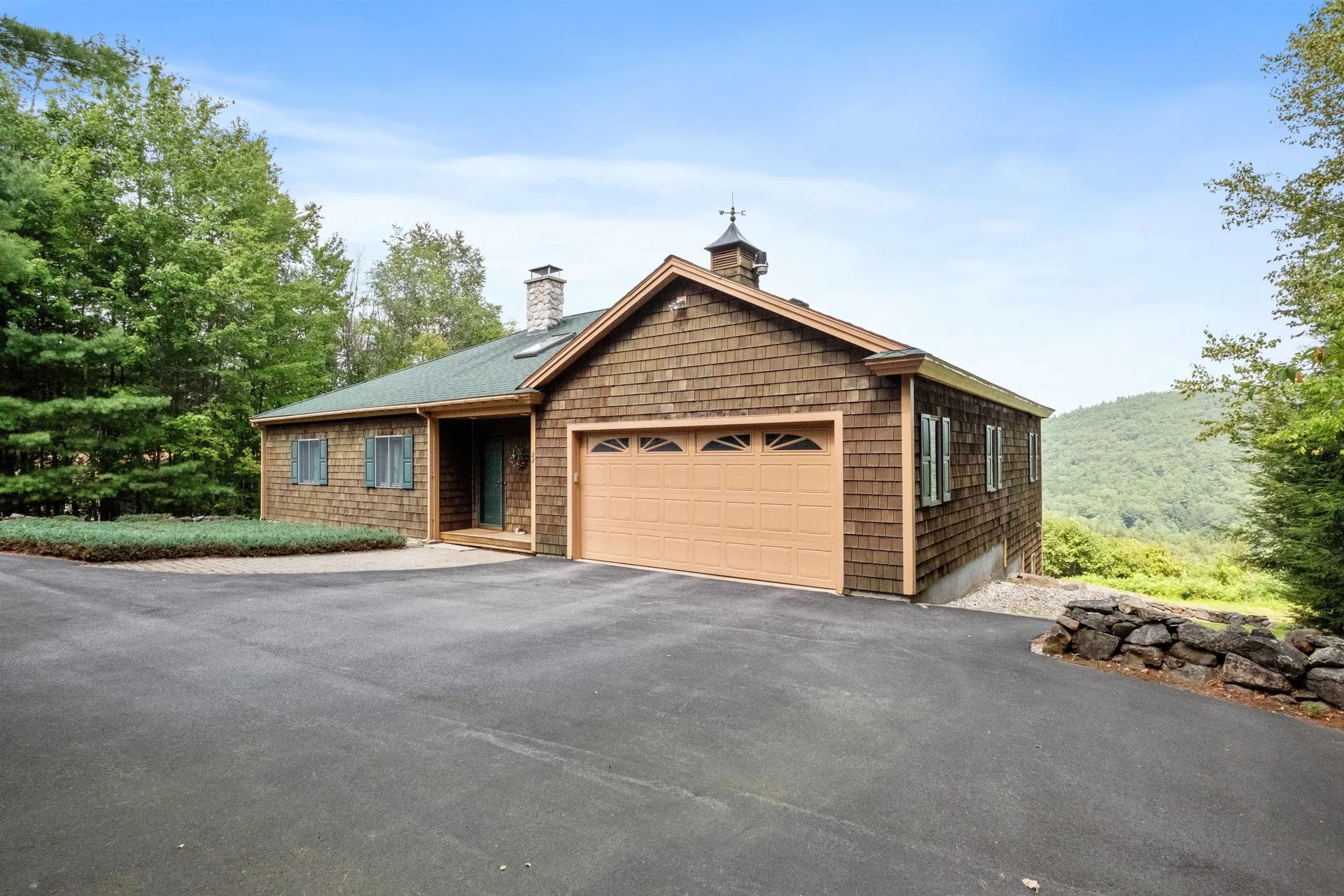 22 Lake View Drive New Hampton NH 03256