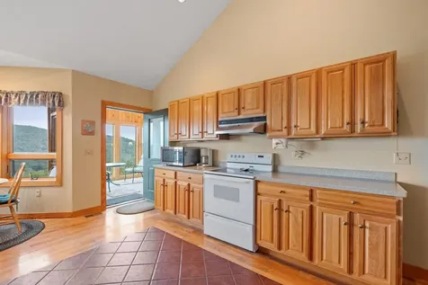 22 Lake View Drive New Hampton NH 03256