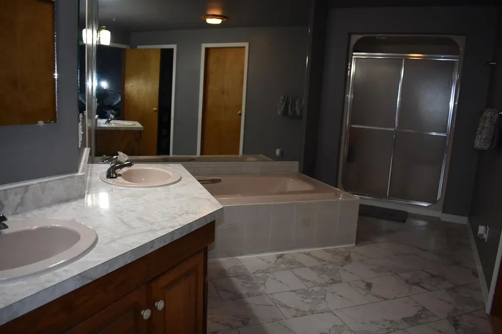 162 Stephenson Heights Irasburg VT 05845