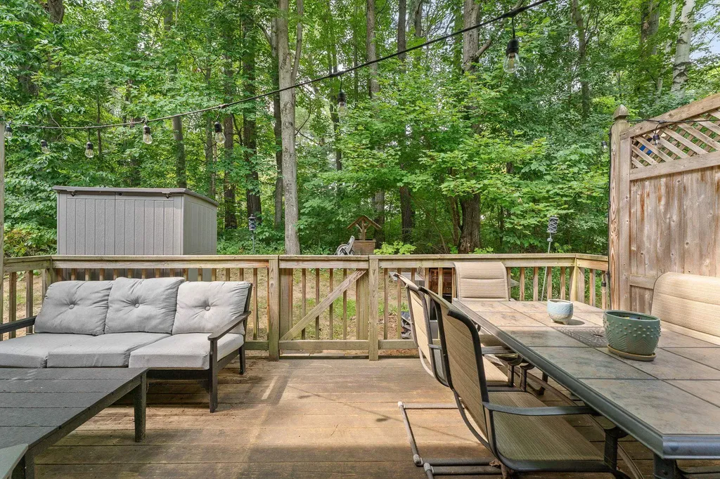 86 Pinecrest Drive Essex VT 05452
