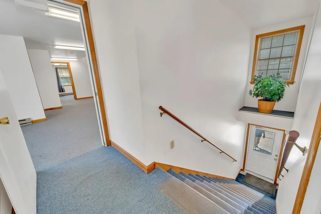 77 Hancock Road Peterborough NH 03458