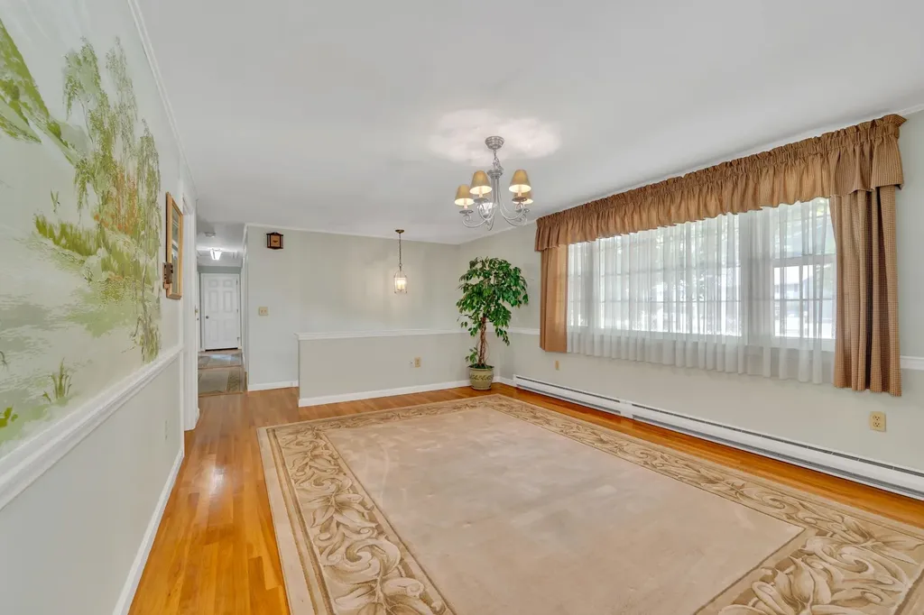 77 Hancock Road Peterborough NH 03458