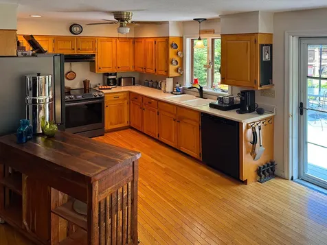 399 Shaker Boulevard Enfield NH 03748