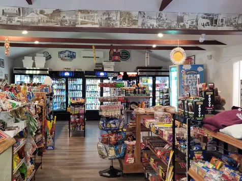 1004 Bearcamp Highway Tamworth NH 03883