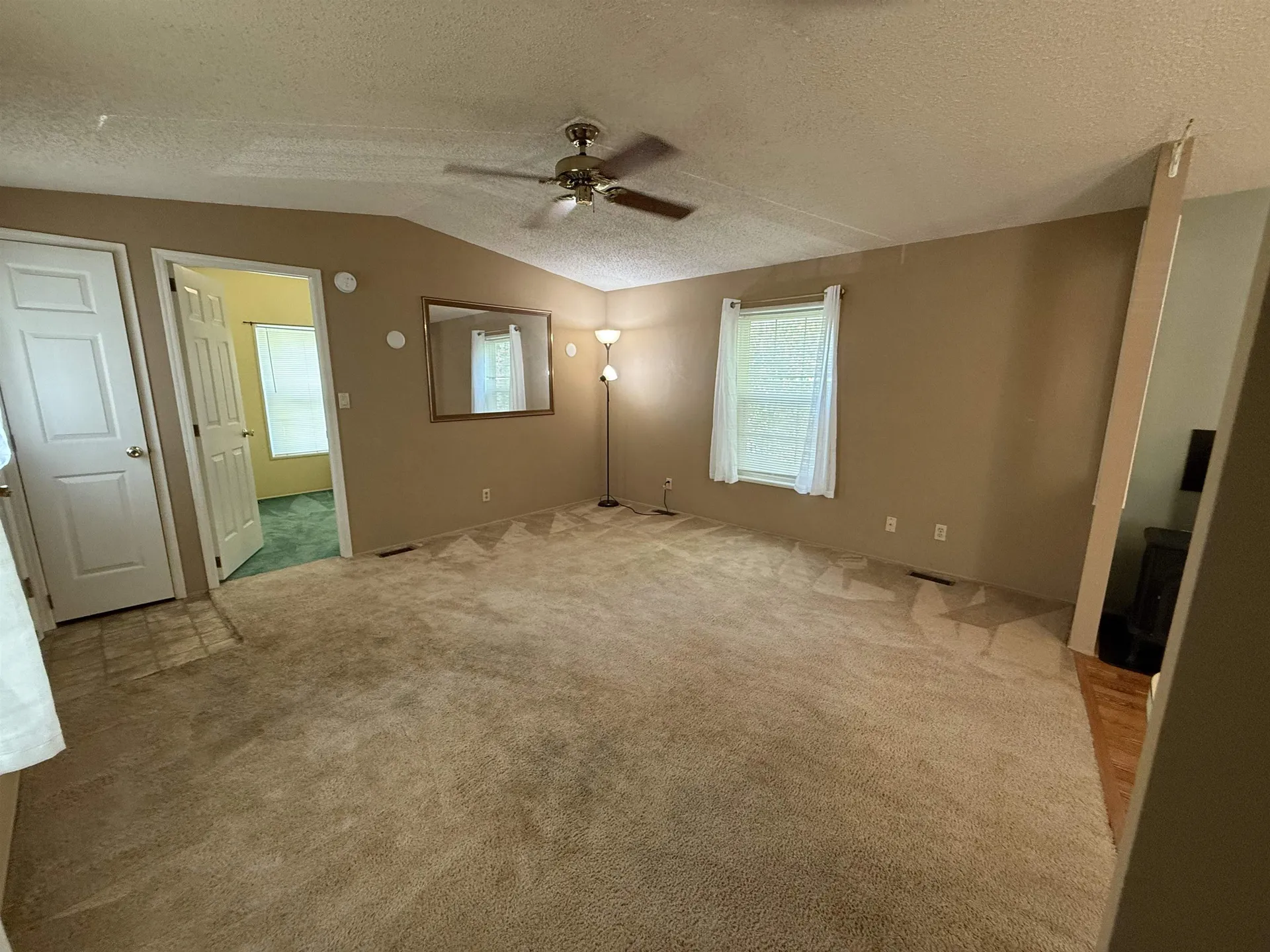 101 Robinhood Drive Exeter NH 03833