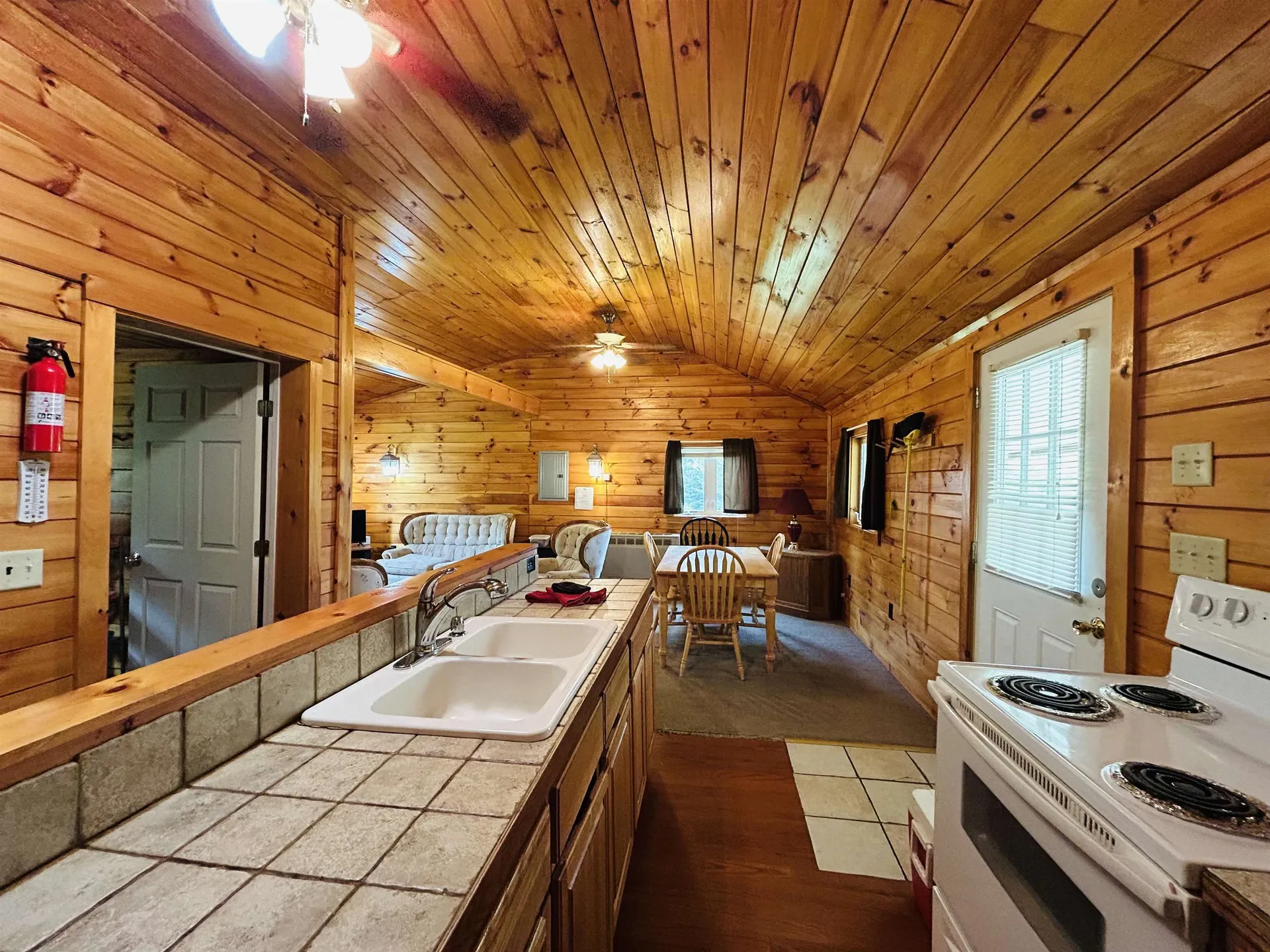 15 Cone Pass Pittsburg NH 03592