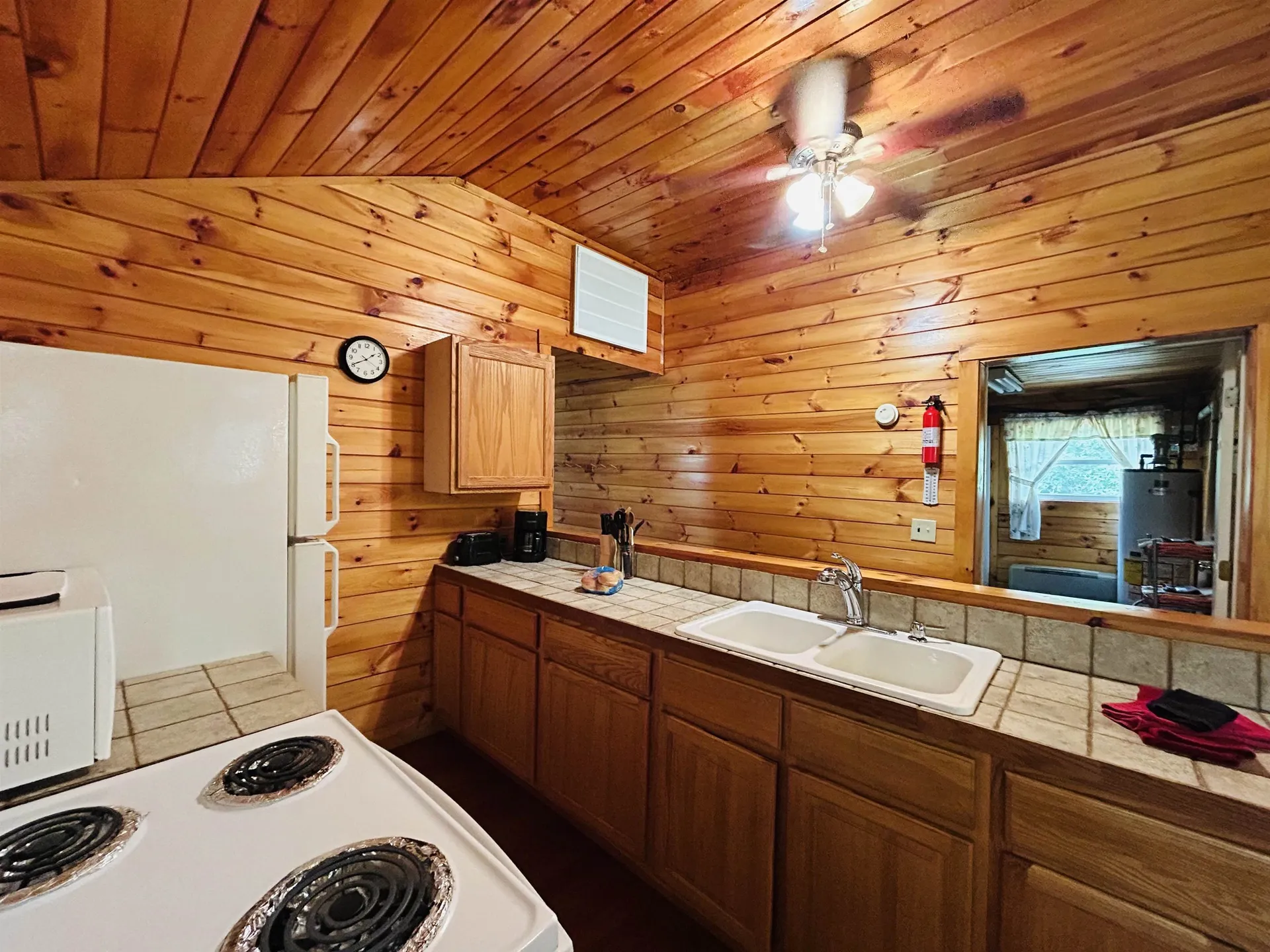 15 Cone Pass Pittsburg NH 03592