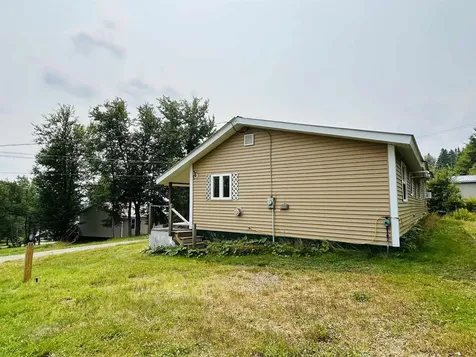 15 Cone Pass Pittsburg NH 03592