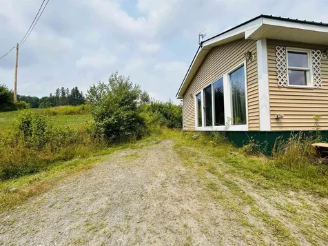 15 Cone Pass Pittsburg NH 03592