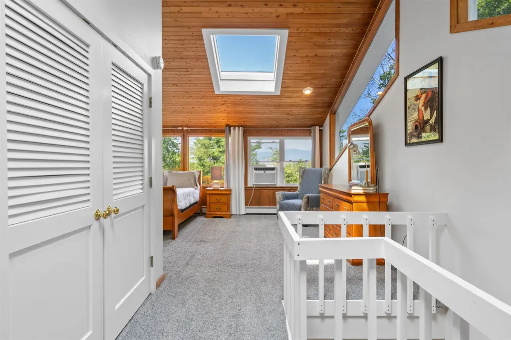 50 Drachenfels Road Conway NH 03860