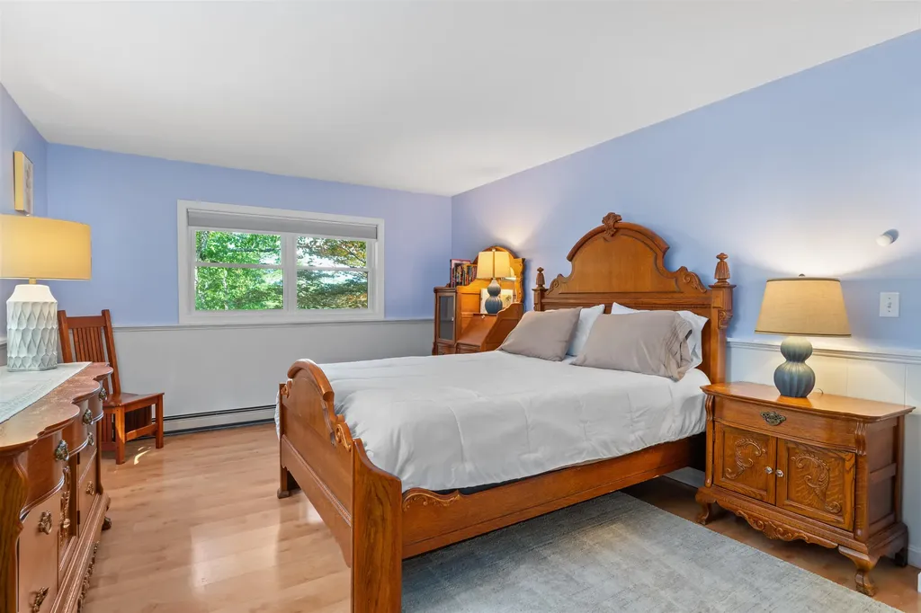 50 Drachenfels Road Conway NH 03860