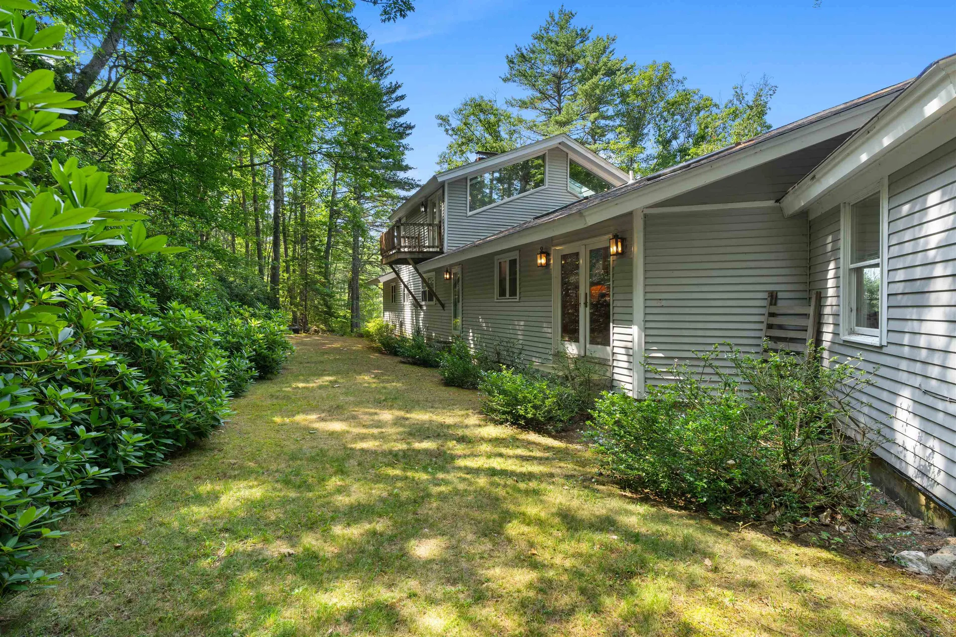 50 Drachenfels Road Conway NH 03860