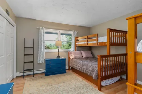 50 Drachenfels Road Conway NH 03860