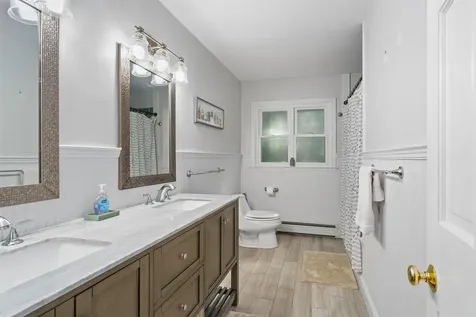 50 Drachenfels Road Conway NH 03860