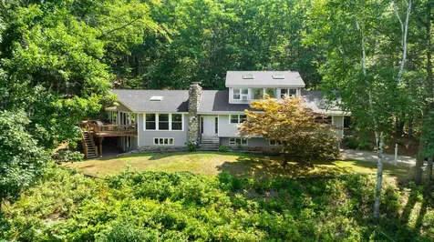 50 Drachenfels Road Conway NH 03860