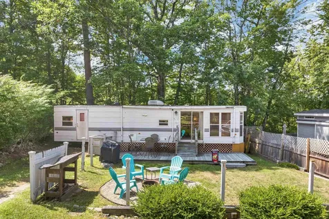 554 Endicott Street N Laconia NH 03246