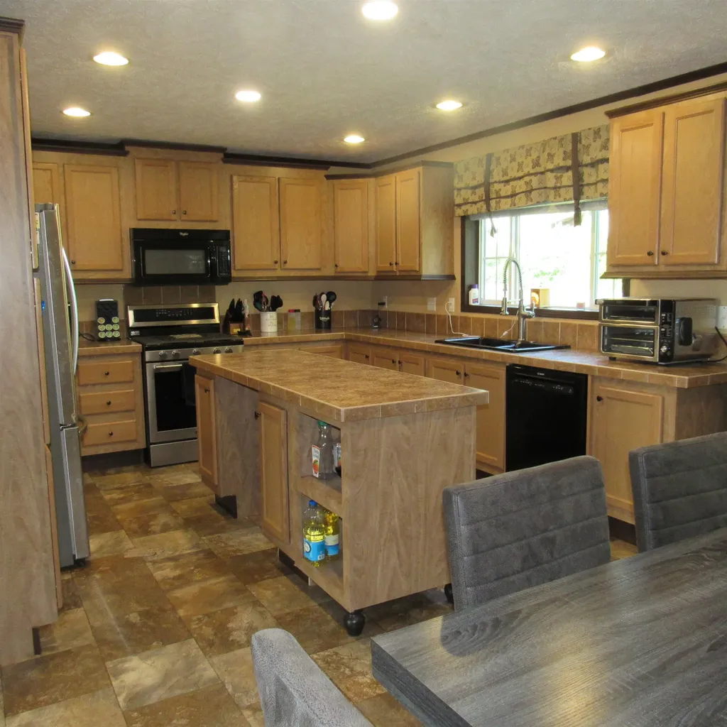 45 Snumshire Lane Charlestown NH 03603