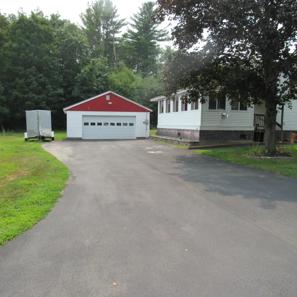45 Snumshire Lane Charlestown NH 03603