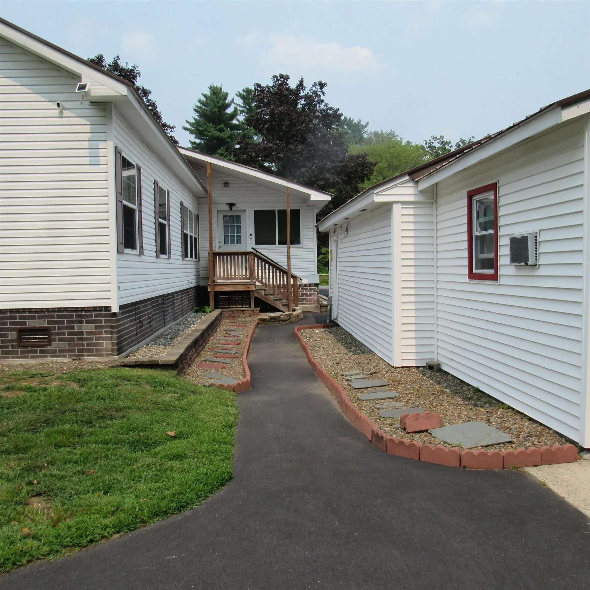 45 Snumshire Lane Charlestown NH 03603