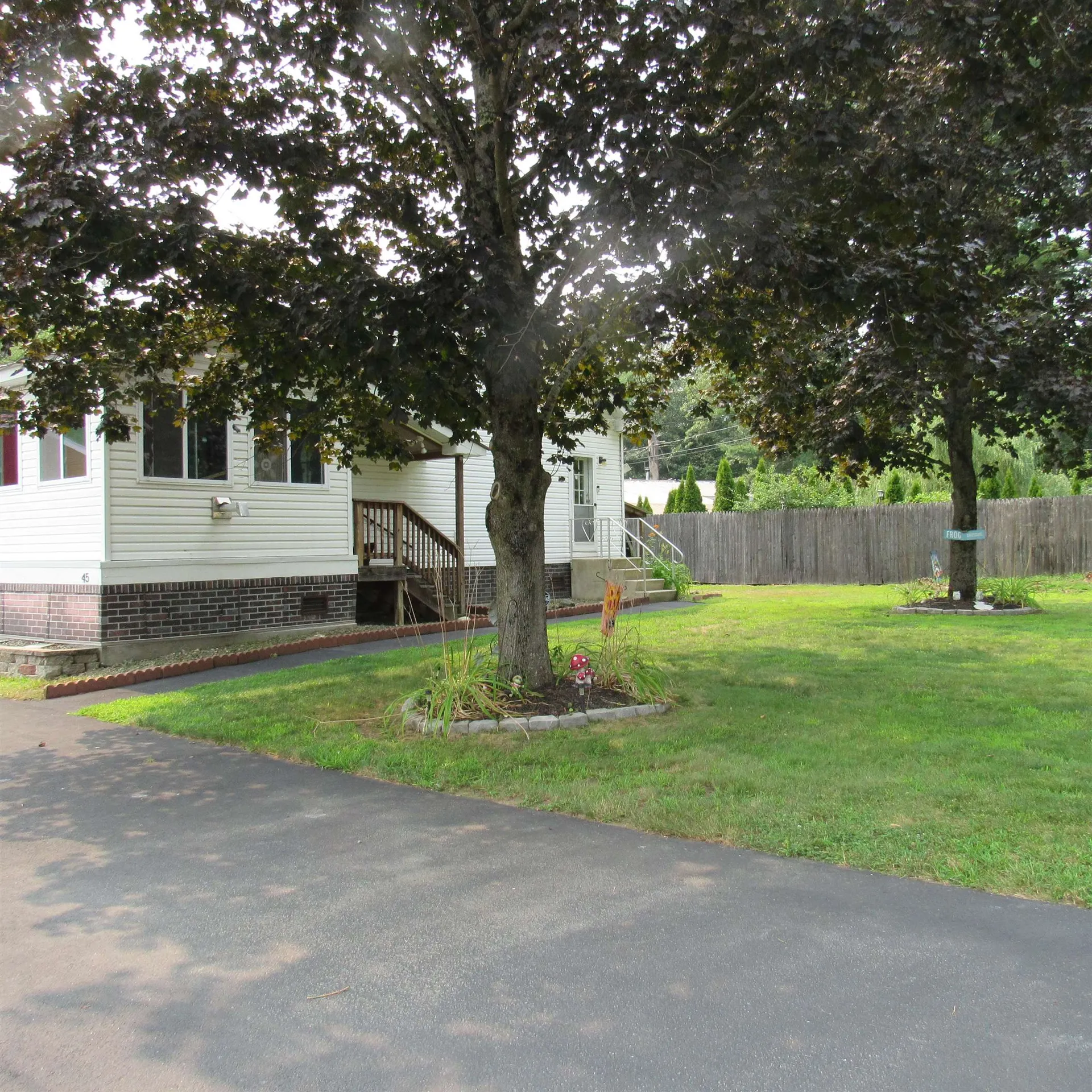 45 Snumshire Lane Charlestown NH 03603