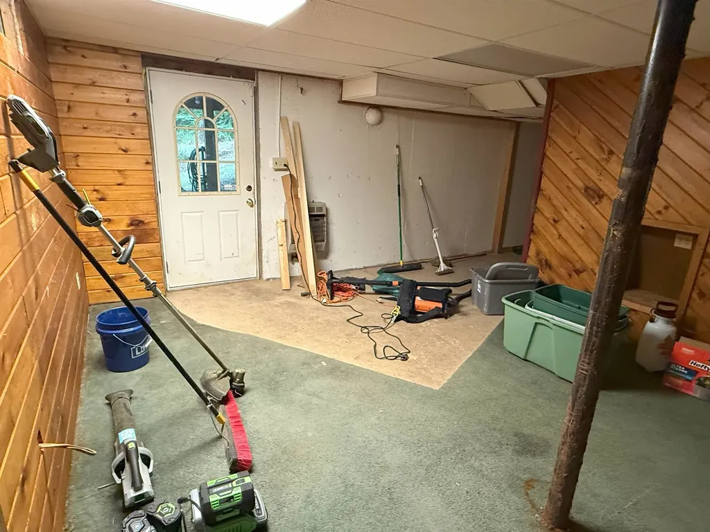 22 Greenwood Road Weare NH 03281