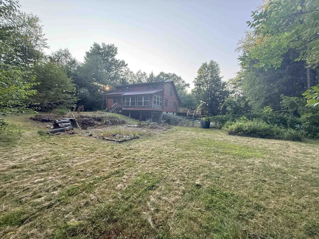 22 Greenwood Road Weare NH 03281