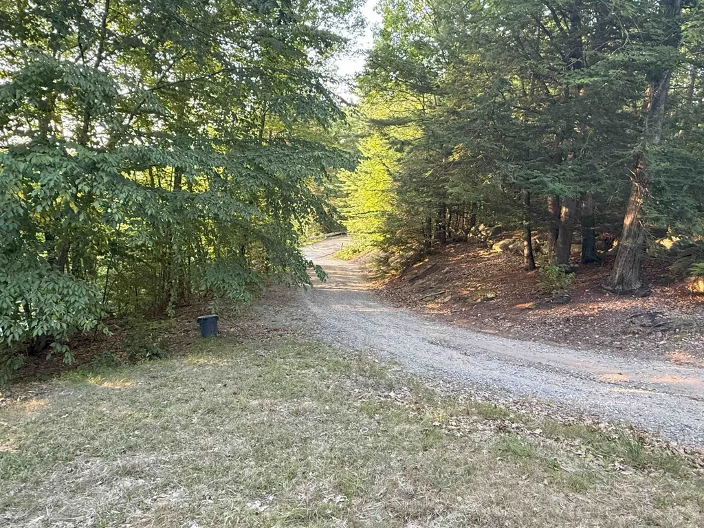 22 Greenwood Road Weare NH 03281