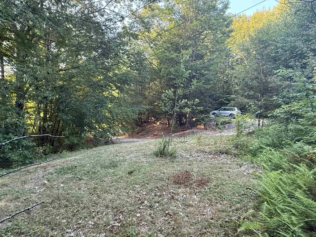 22 Greenwood Road Weare NH 03281