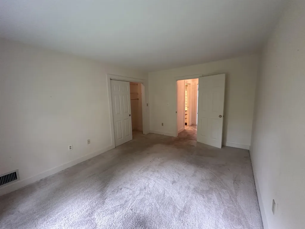 579 Sagamore Avenue Portsmouth NH 03801