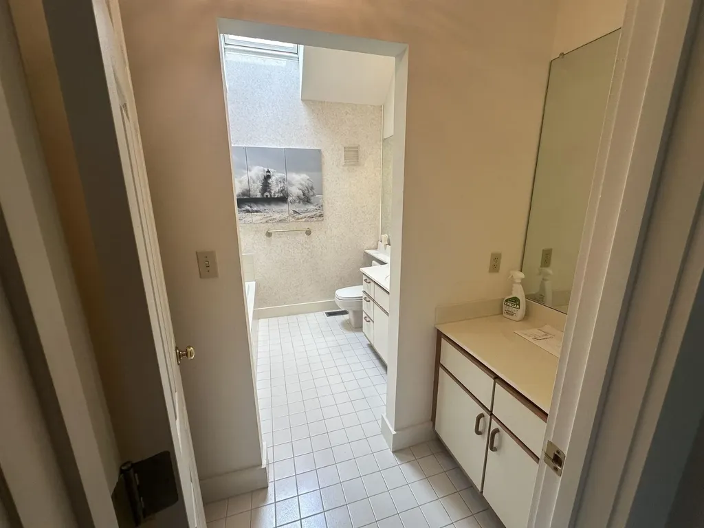 579 Sagamore Avenue Portsmouth NH 03801