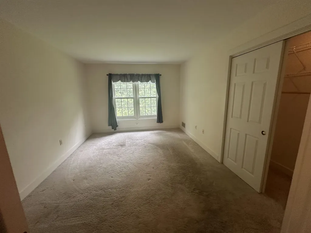 579 Sagamore Avenue Portsmouth NH 03801