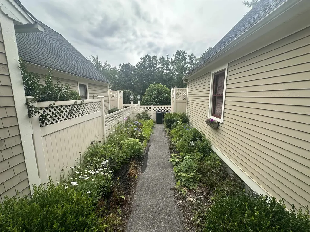 579 Sagamore Avenue Portsmouth NH 03801