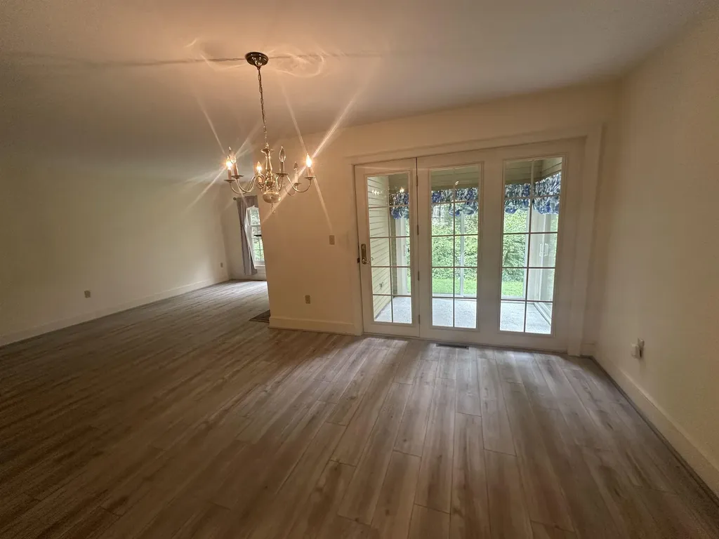 579 Sagamore Avenue Portsmouth NH 03801