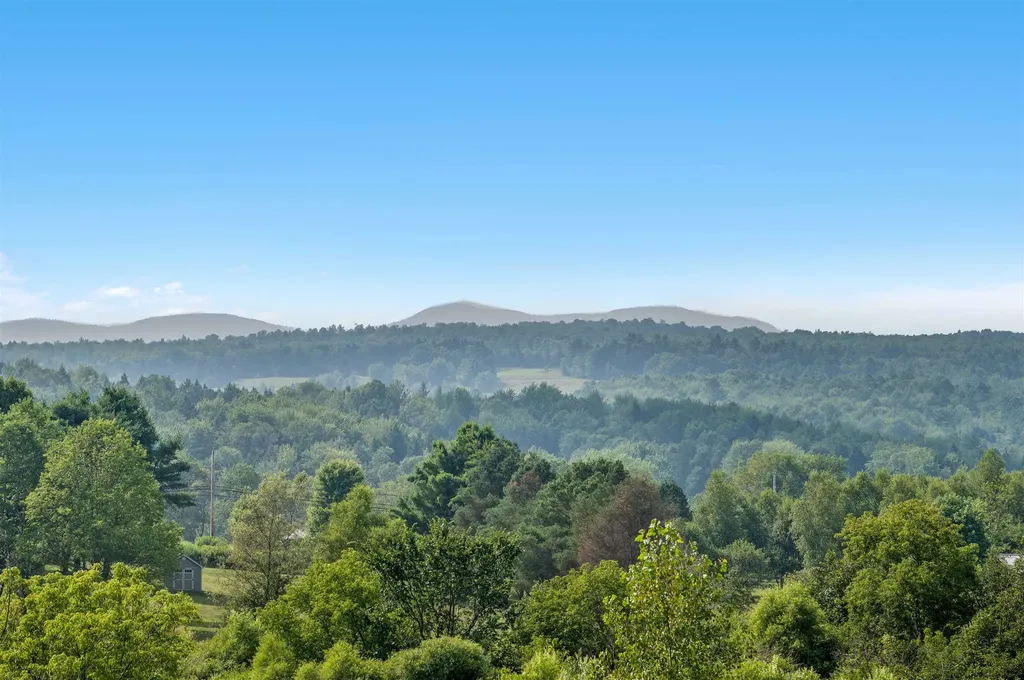 320 Sun Valley Road Morristown VT 05661