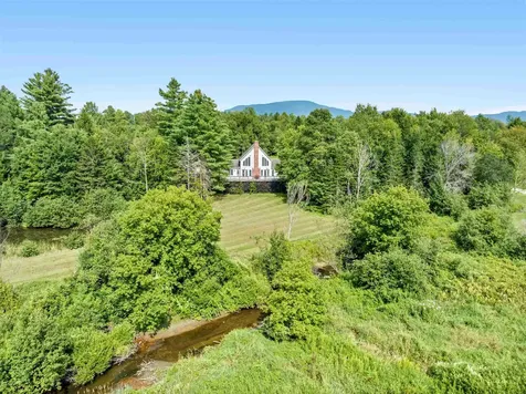 320 Sun Valley Road Morristown VT 05661