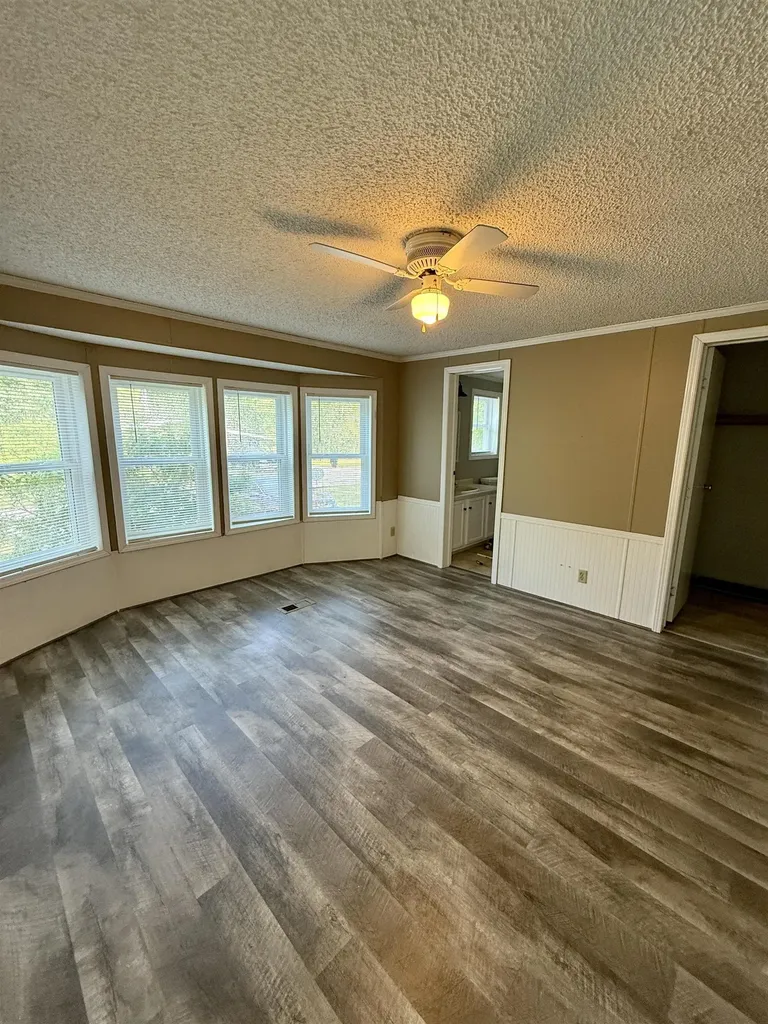 141 Redwood Road Loudon NH 03307