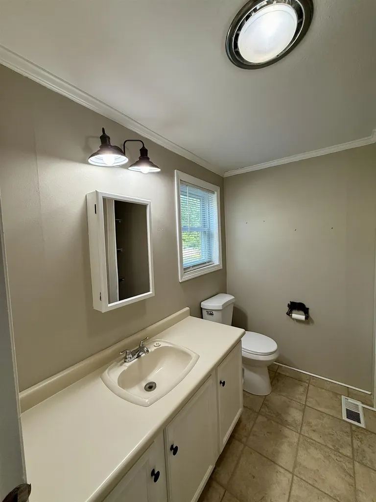 141 Redwood Road Loudon NH 03307