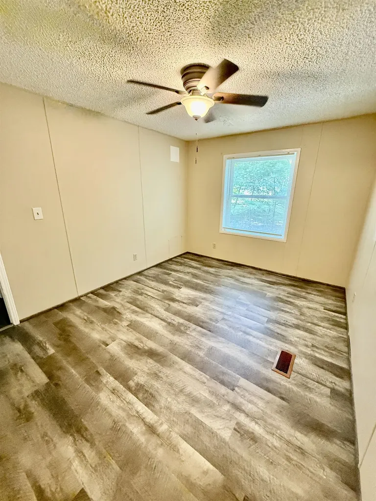 141 Redwood Road Loudon NH 03307