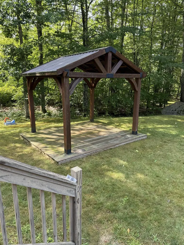 141 Redwood Road Loudon NH 03307