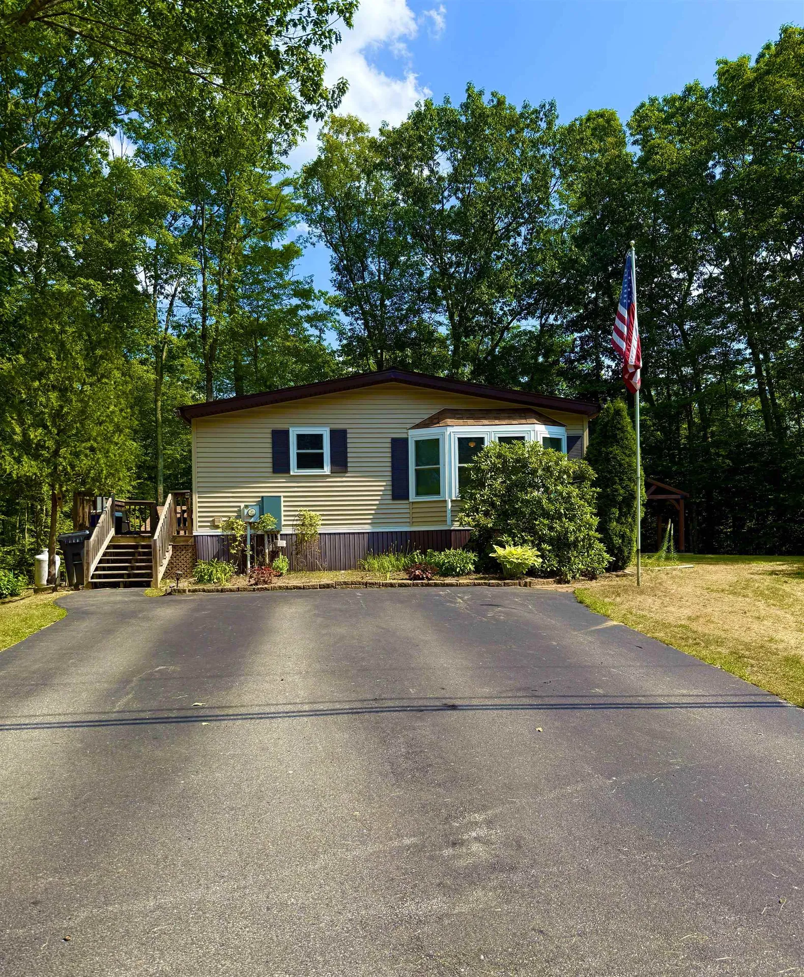 141 Redwood Road Loudon NH 03307