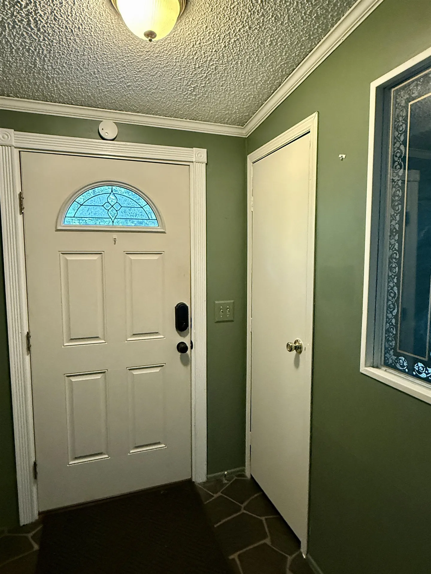 141 Redwood Road Loudon NH 03307