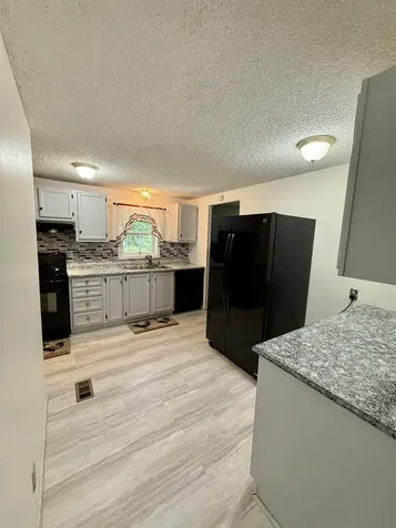141 Redwood Road Loudon NH 03307