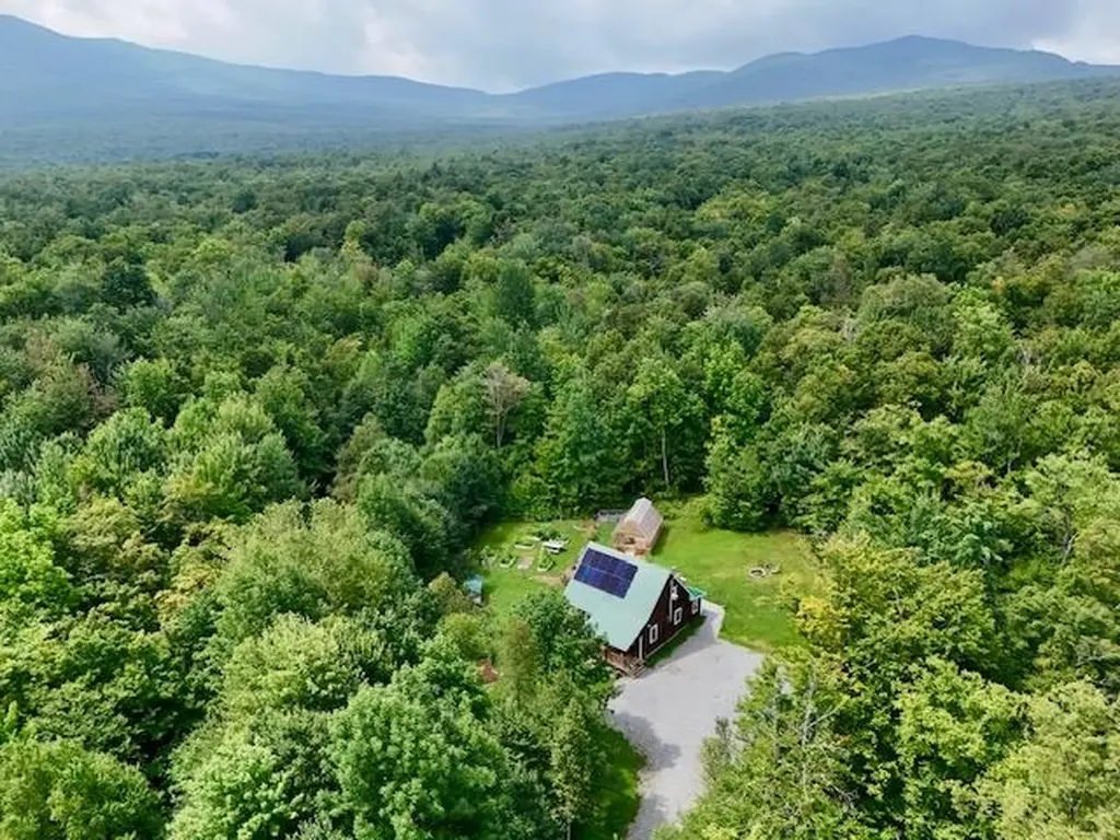 762 Potter Road Lowell VT 05847