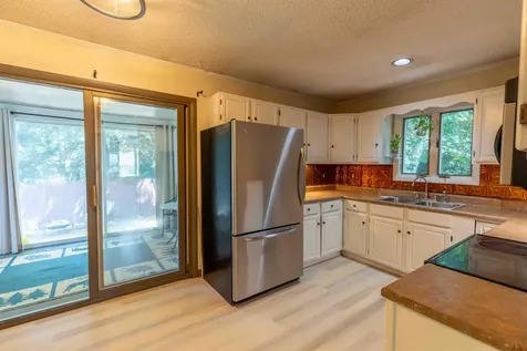 54 New London Drive Barnstead NH 03225