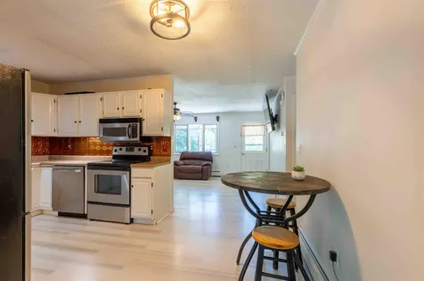 54 New London Drive Barnstead NH 03225