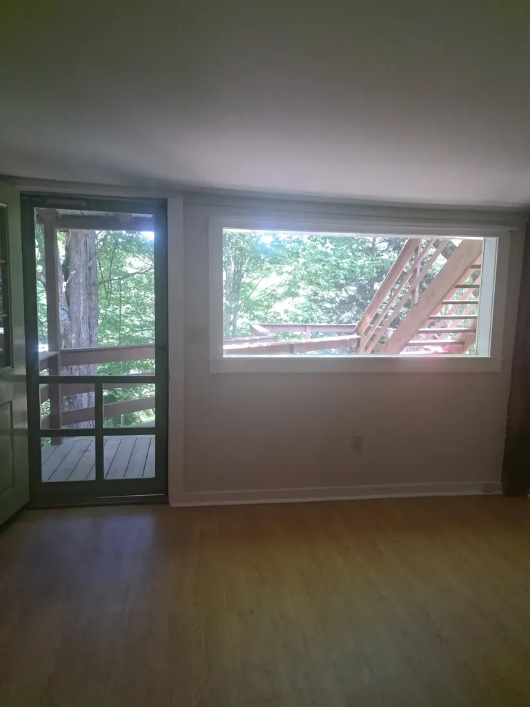 62 Westminster Road Putney VT 05346