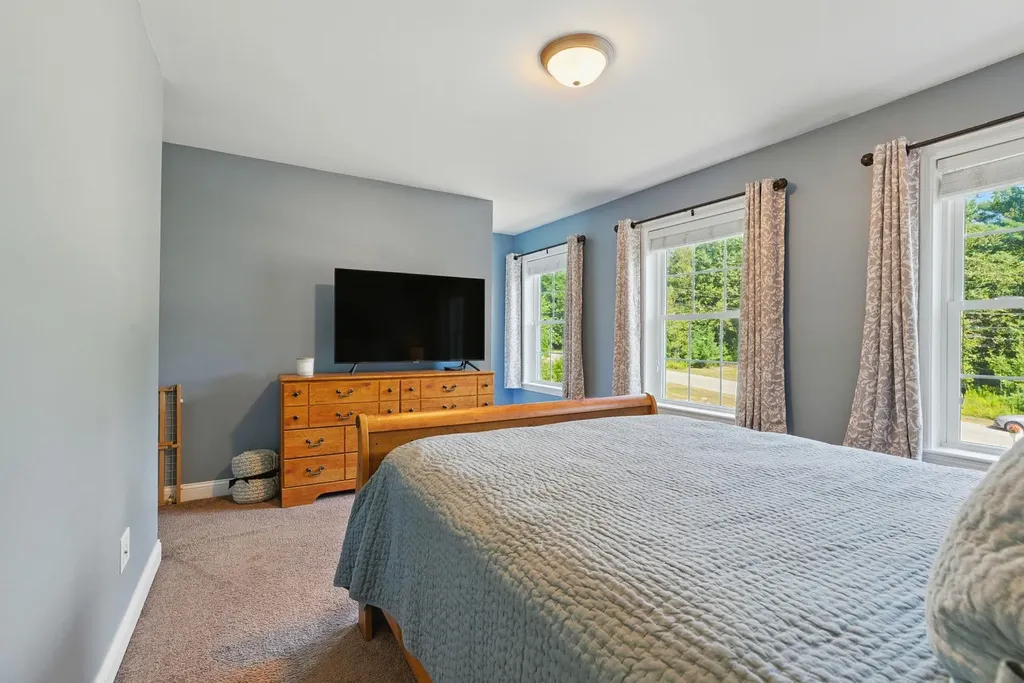 18 Misty Lane Rochester NH 03839