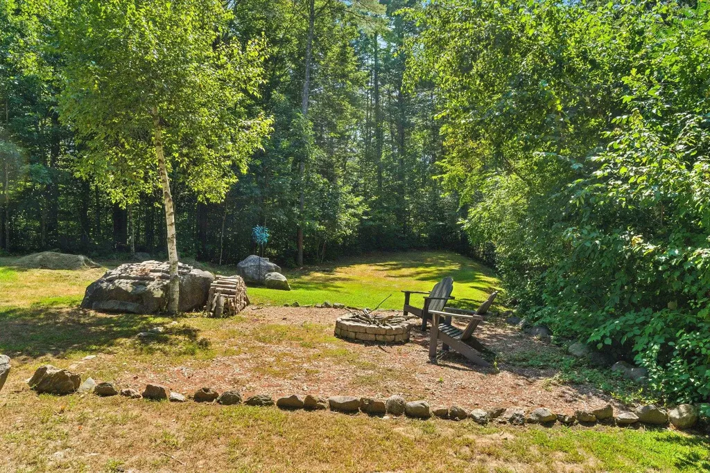 18 Misty Lane Rochester NH 03839