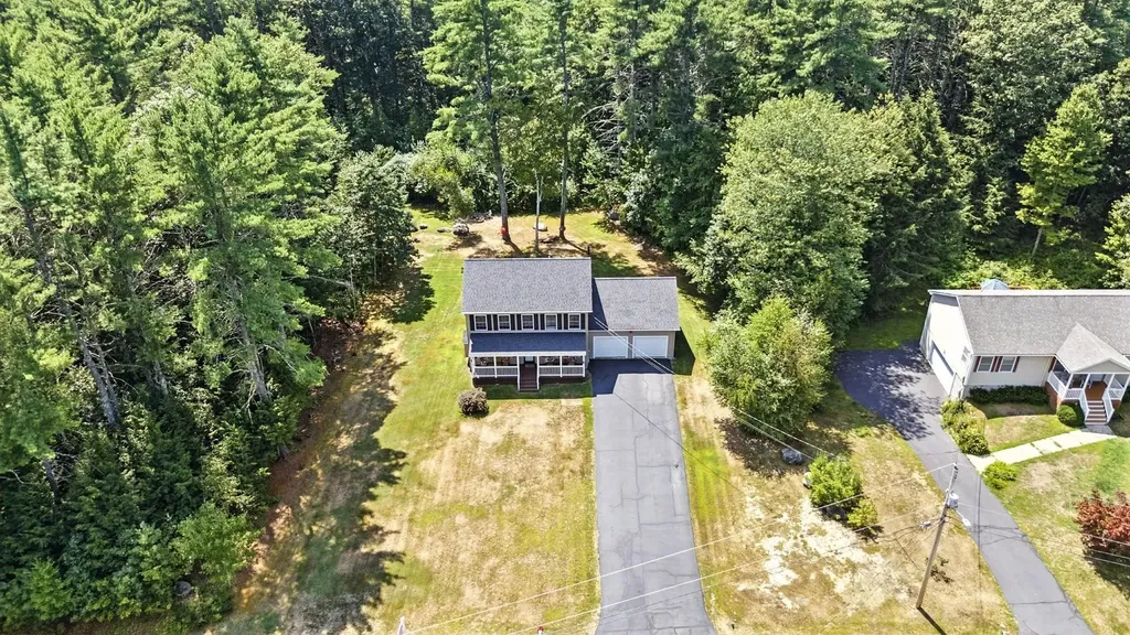 18 Misty Lane Rochester NH 03839